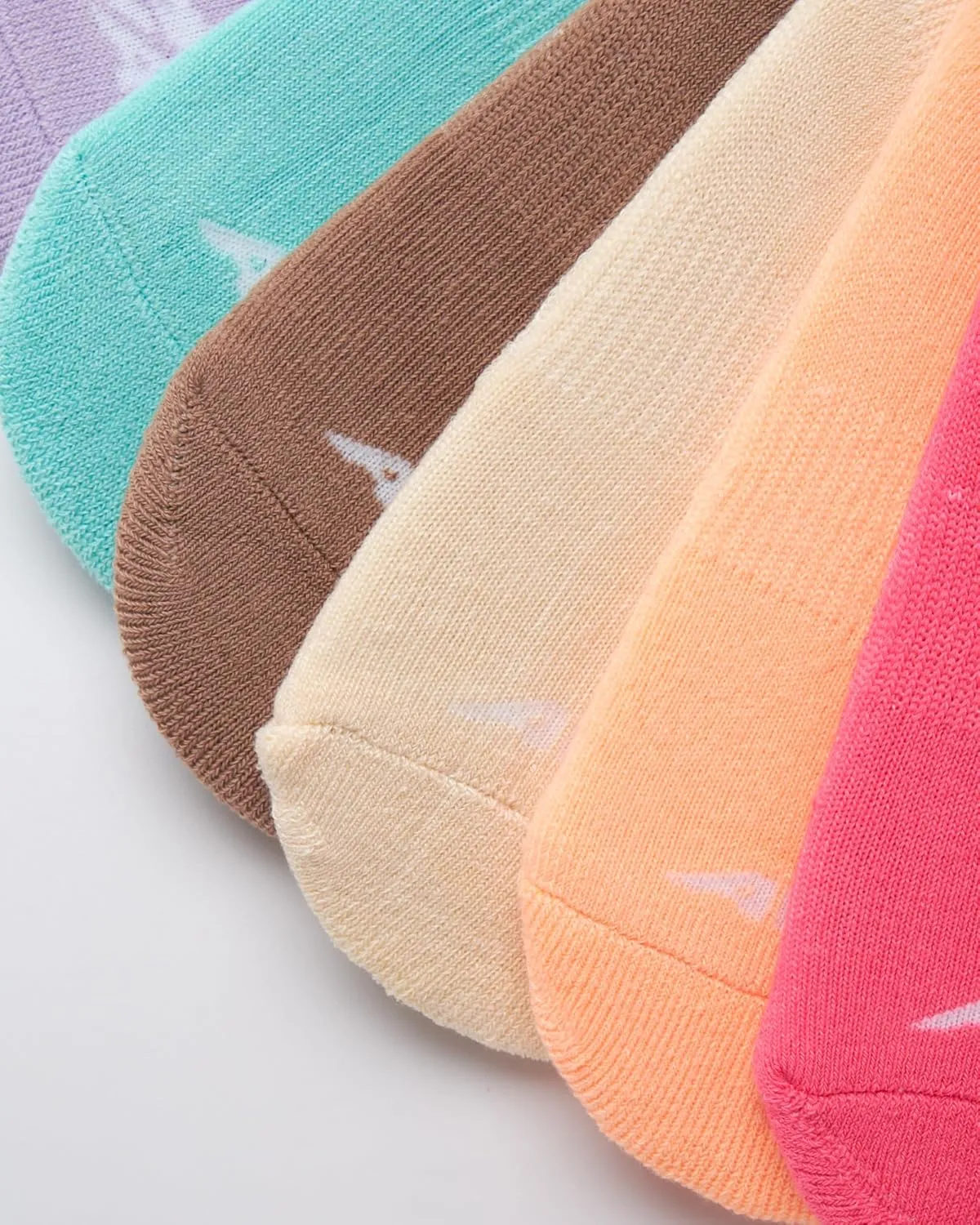 Avia Women's Socks - 14 Pack Comfort Cushon No Show Liner Socks (Shoe Size: 4-9, Extended Sizing: 9-12)