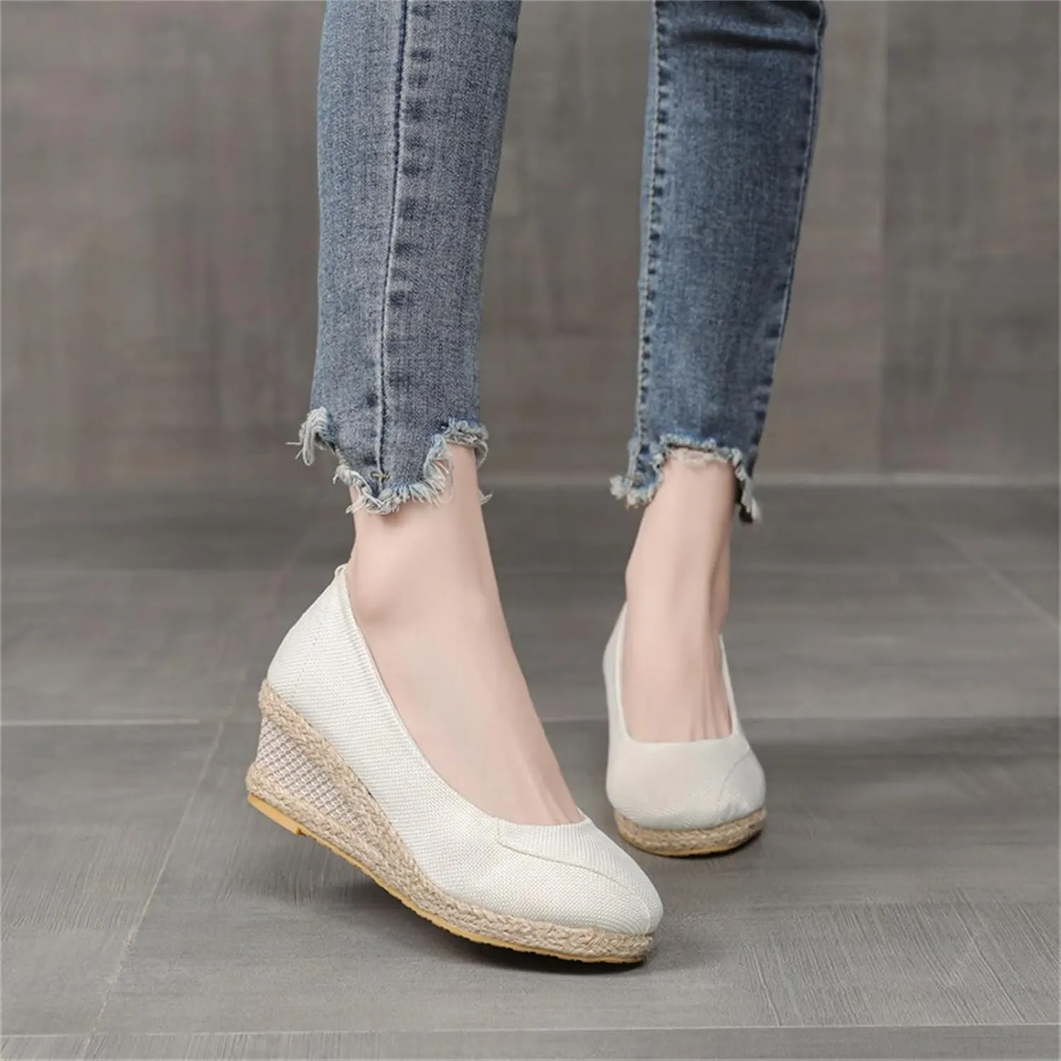 Espadrilles Wedges for Women 2025 Comfortable Slip On Espadrilles Closed Pointed Toe Canvas Wedges for All Occasions: Casual, Work, Party