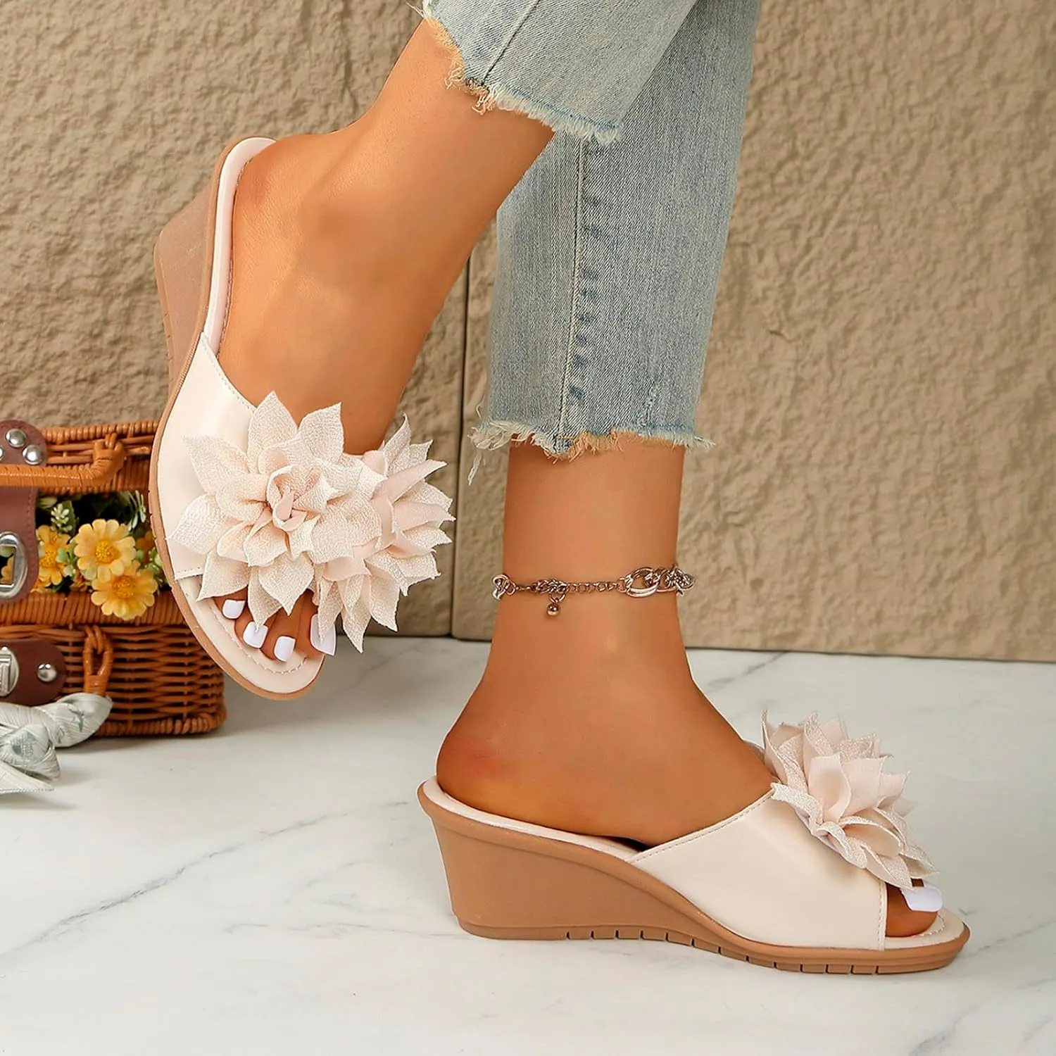 Flip Flops for Women Casual Wedge Slide Sandals T Strap Arch Support Sandals Summer Orthopedic Flip Flops