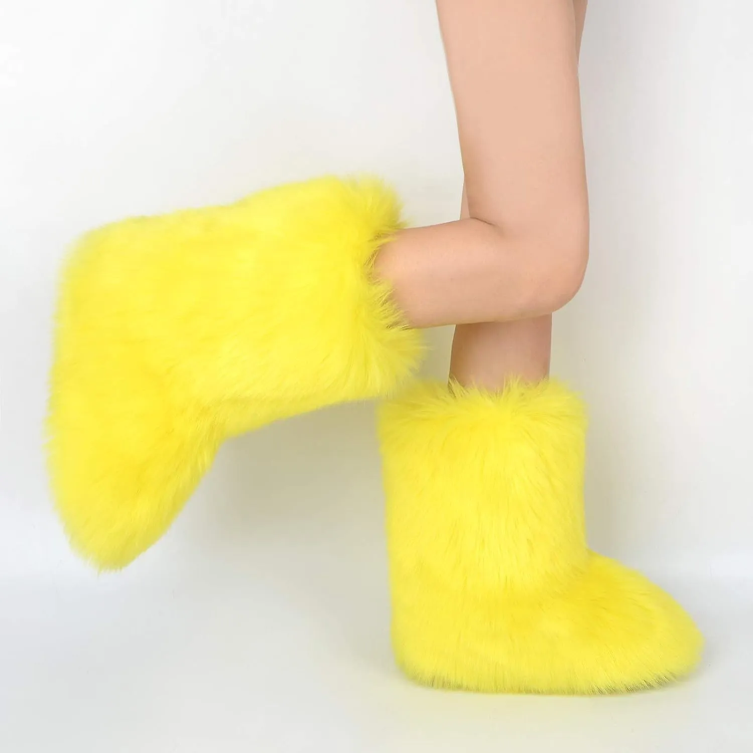 Gegefur Women's Faux fur Boot Furry Fluffy Short Snow Boot Mid-Calf Boots Warm Comfortable Outdoor Flat Shoes