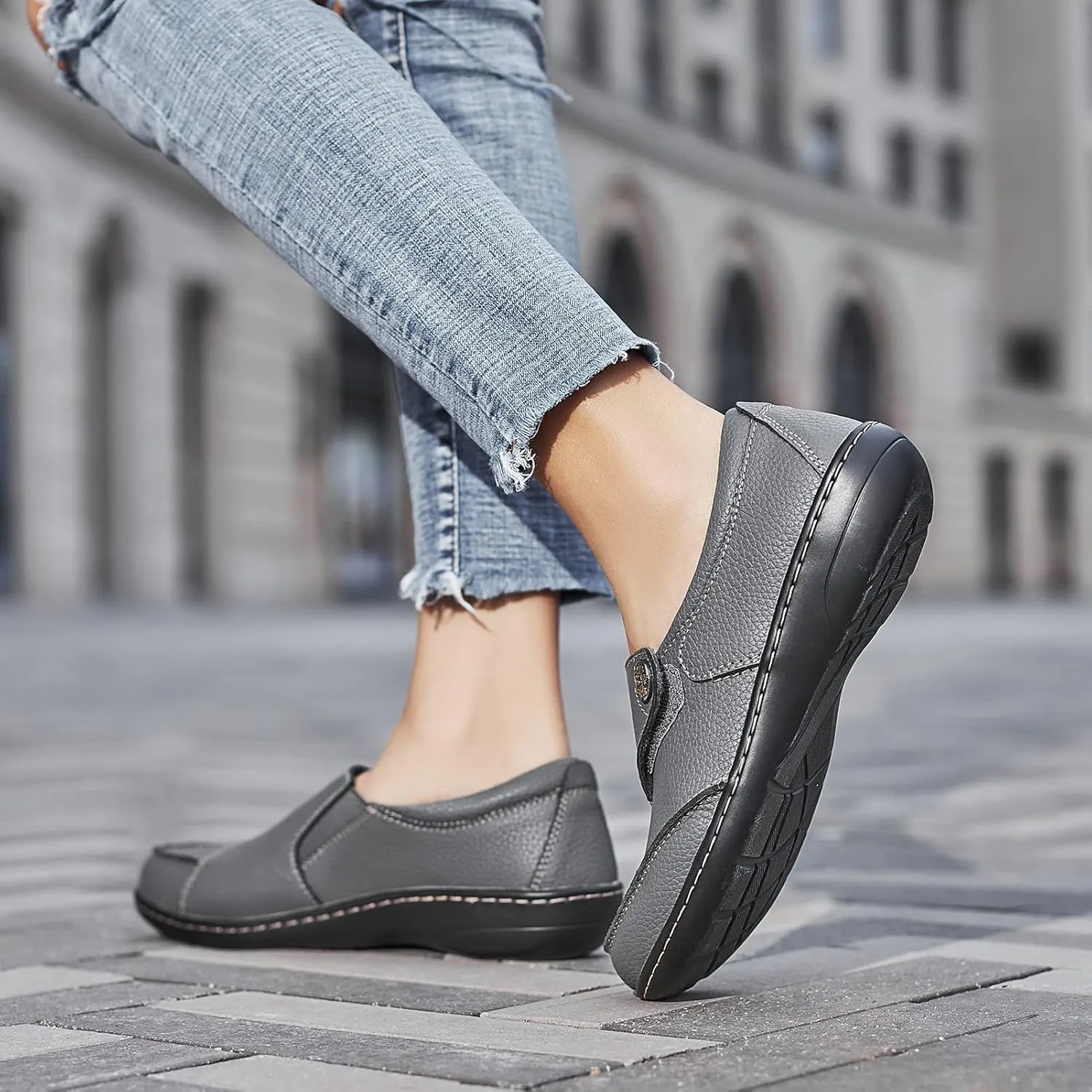 Geoeleph Women's Loafers Casual Slip-Ons Comfort Walking Flats Leather Driving Moccasins