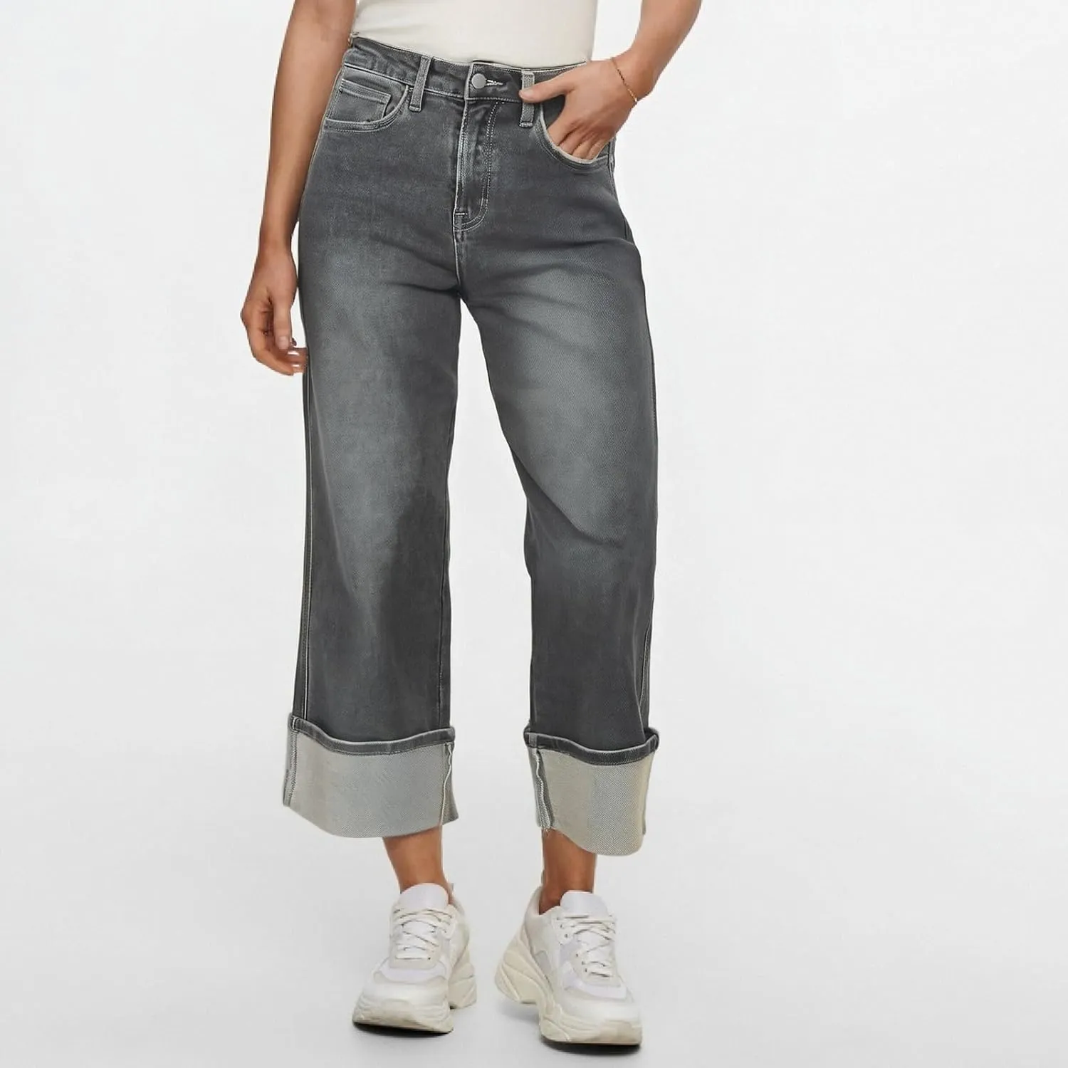 High-Waisted Wide-Leg Jeans for Women Stylish Loose Fit Classic Design Casual Denim Pants Street Washed Denim Trouser