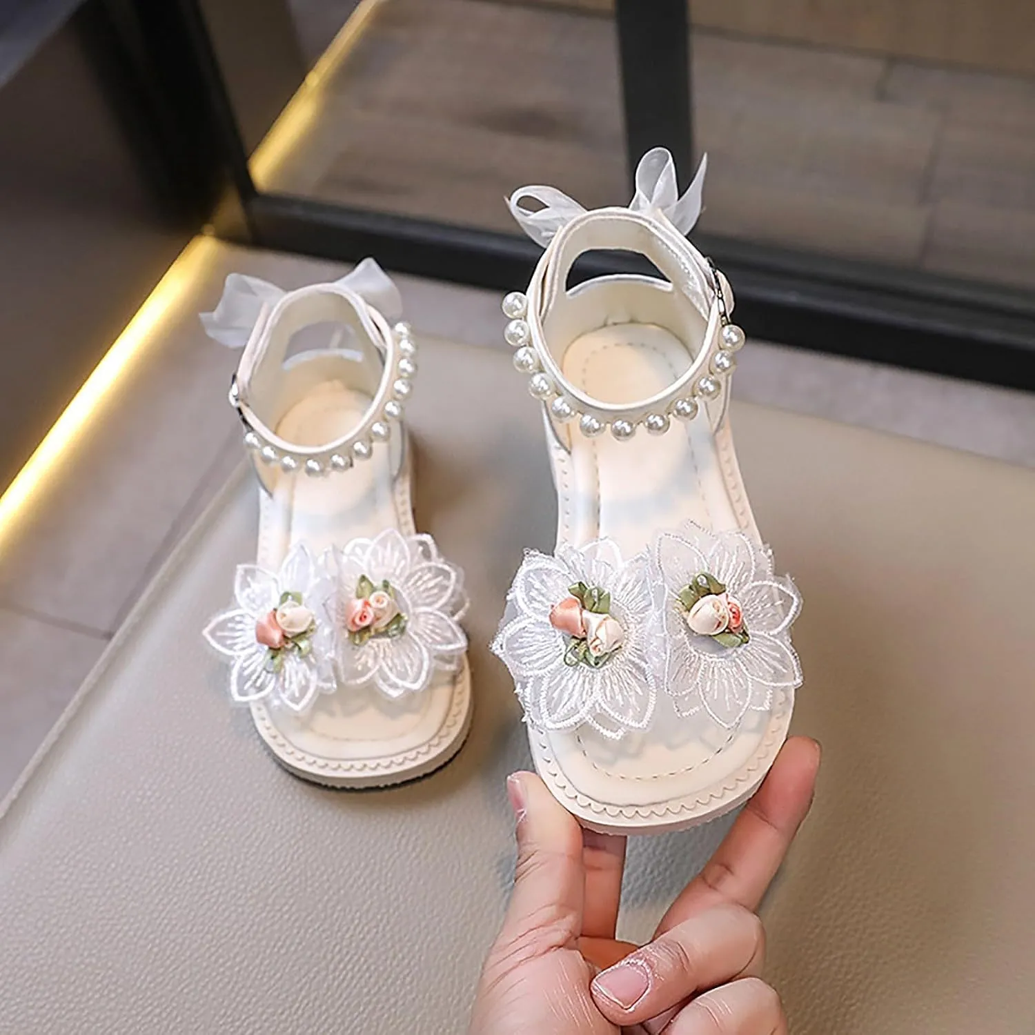 Little Girls Pearl Ankle Strap Sandals Open-Toe Princess Dress Shoes for Big Girls Floral Lace Leather Flat Sandals
