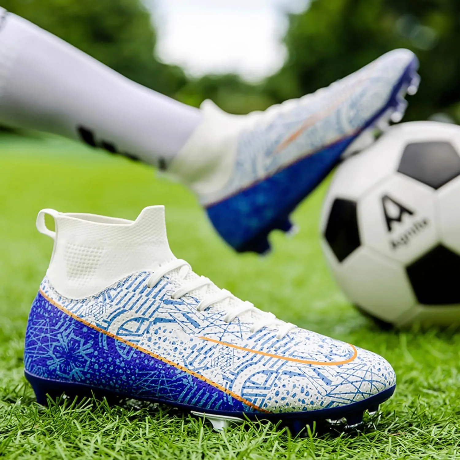 Men's Soccer Shoes Football Cleats High-Tops Lace-Up Non-Slip Spikes Outdoor AG/FG Baseball Lacrosse Rugby Combat Boots