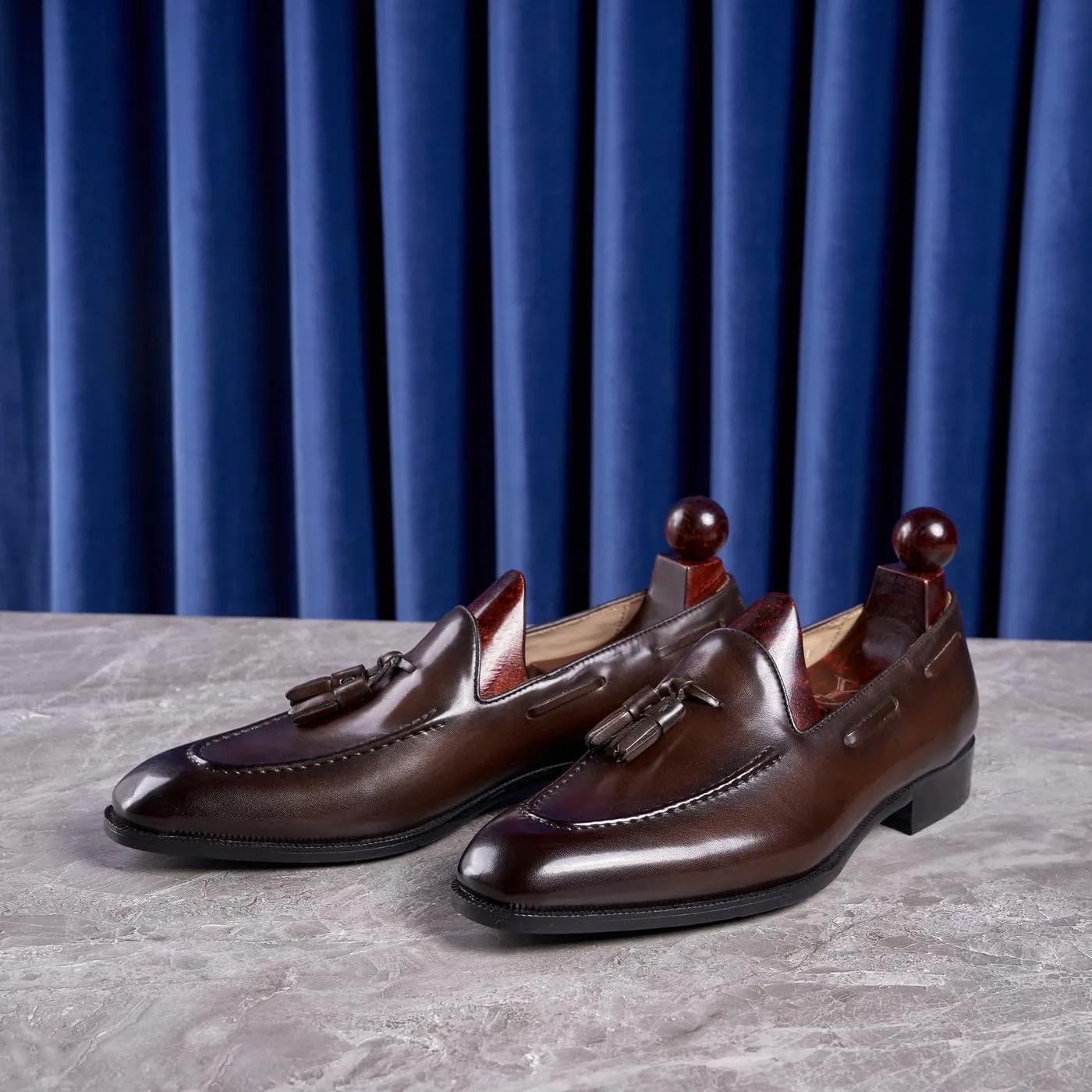 Mens Tassel Loafers Dress Casual Slip On Shoes Genuine Leather Prom Suit Shoes Wedding Business Penny Loafers Fashion Mocasines Tuxedo Shoes for Men