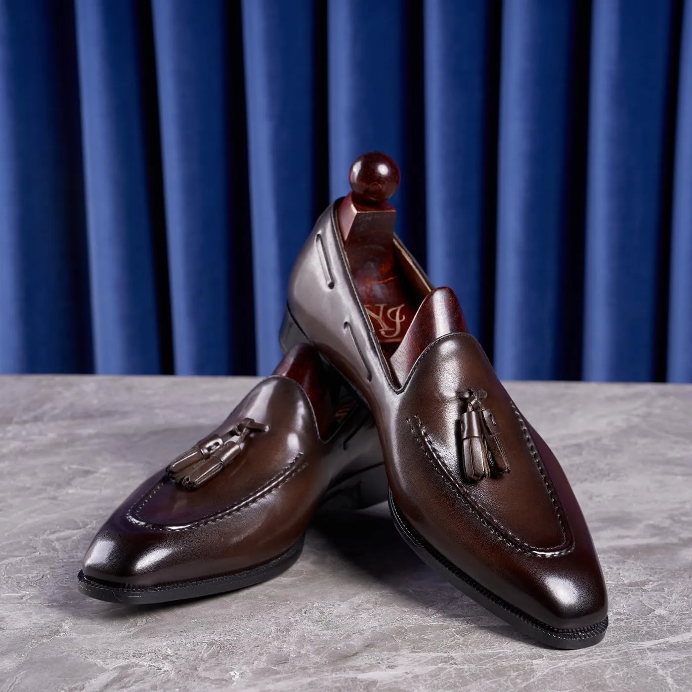 Mens Tassel Loafers Dress Casual Slip On Shoes Genuine Leather Prom Suit Shoes Wedding Business Penny Loafers Fashion Mocasines Tuxedo Shoes for Men