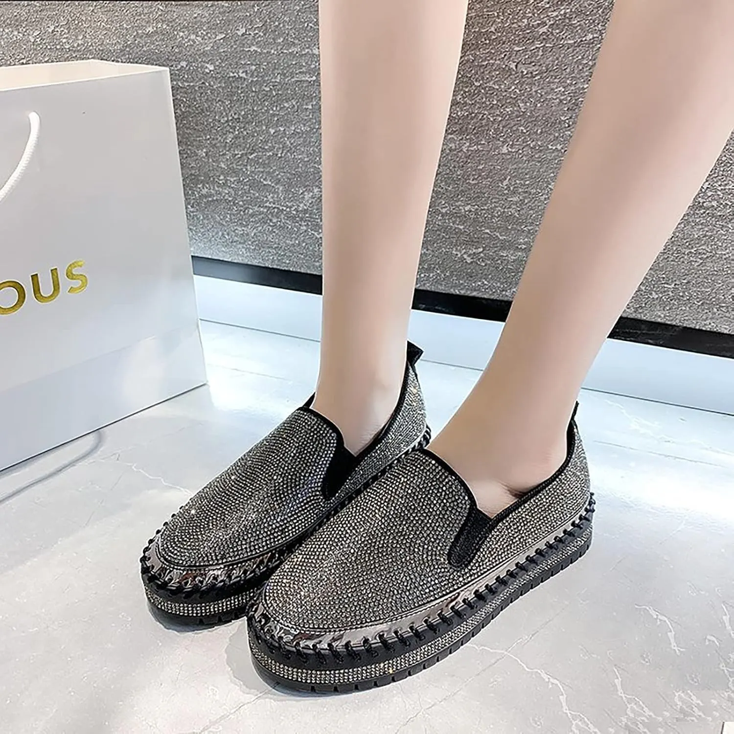 oiangi Rhinestone Platform Loafers for Women Fashion European and American Large Size Flat Shoes Comfrtable Casual Trendy Shoes
