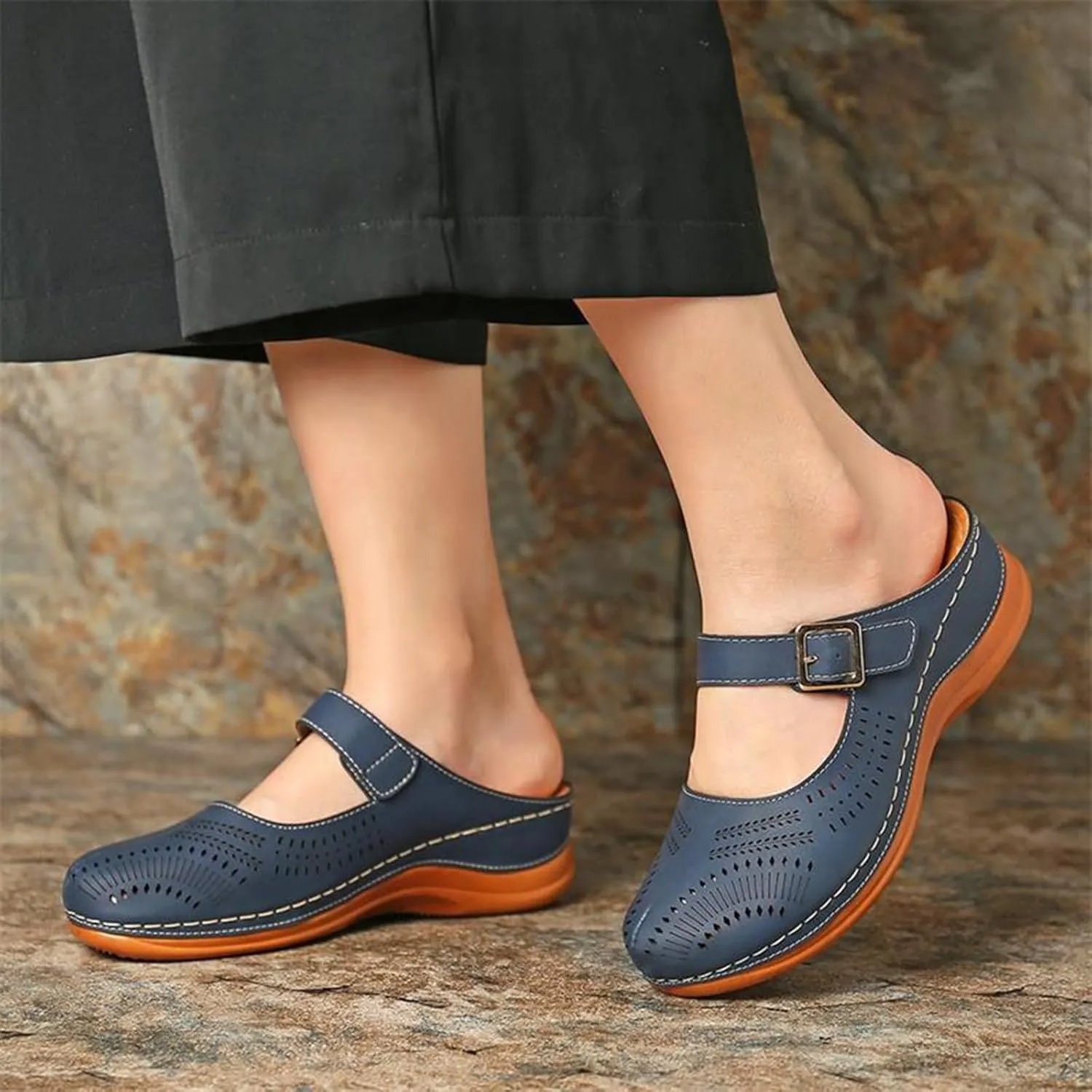 Orthopedic Slippers for Women Dressy Casual Comfort Summer Slippers Closed Toe Ankle Strap Metal Buckle Sandals Comfortable Orthotic Footwear Casual Walking Wedges