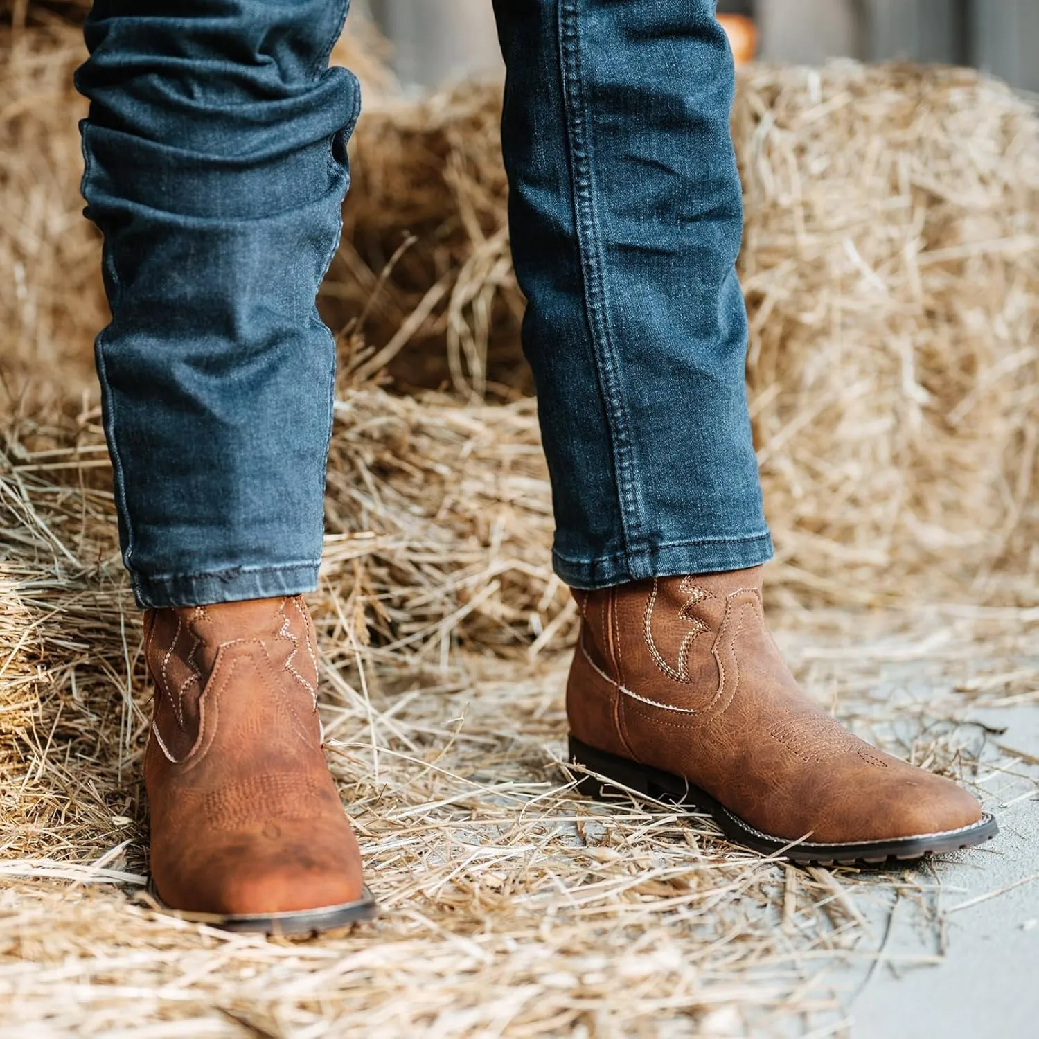 Rollda Cowboy Boots for Men Western Boots Men's Square Toe Chunky Heel Mid-Calf Boots Classic Embroidered Pull On Boots