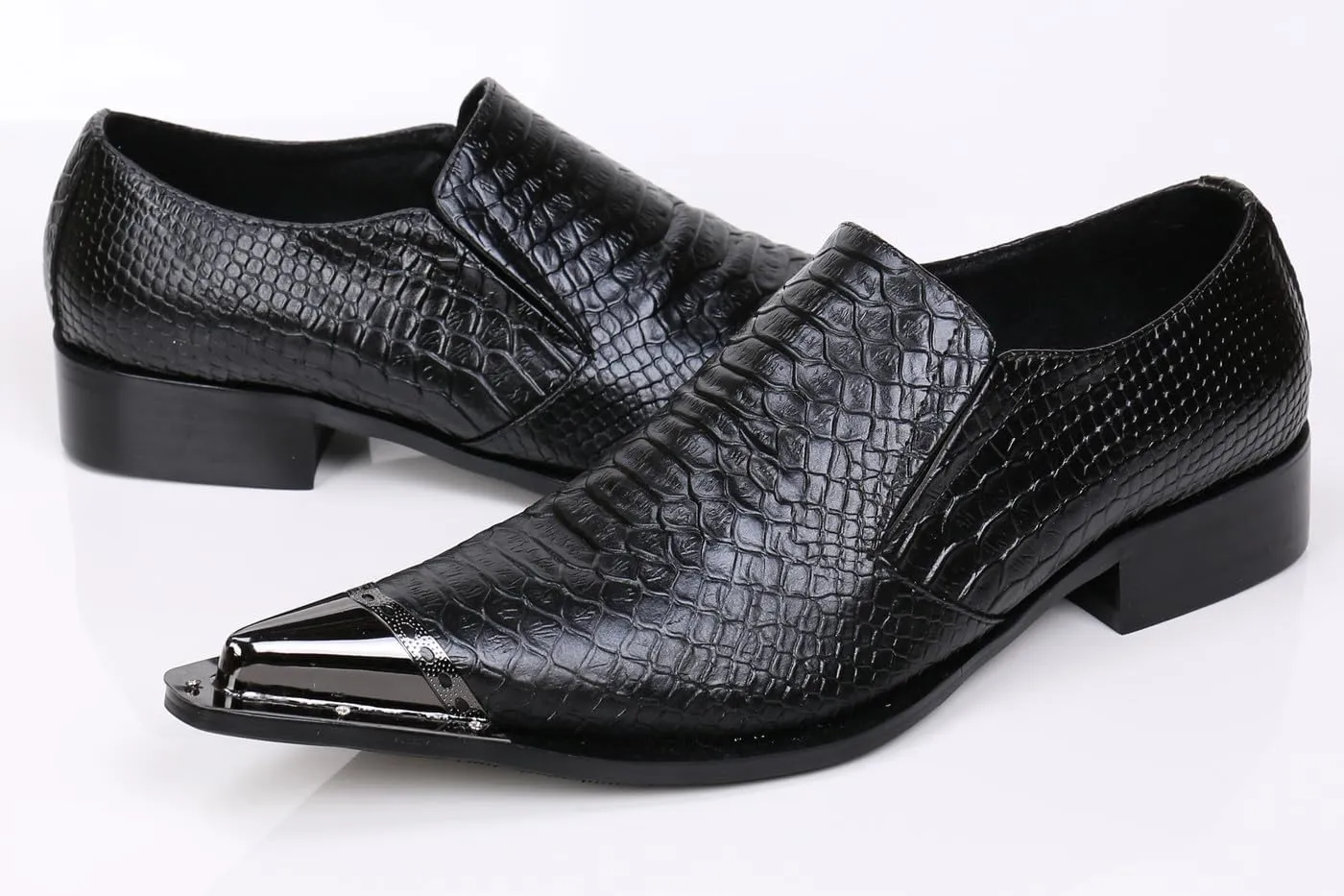Santimon Loafers Pointed Toe Western Embroidery Leather Dress Men Shoes