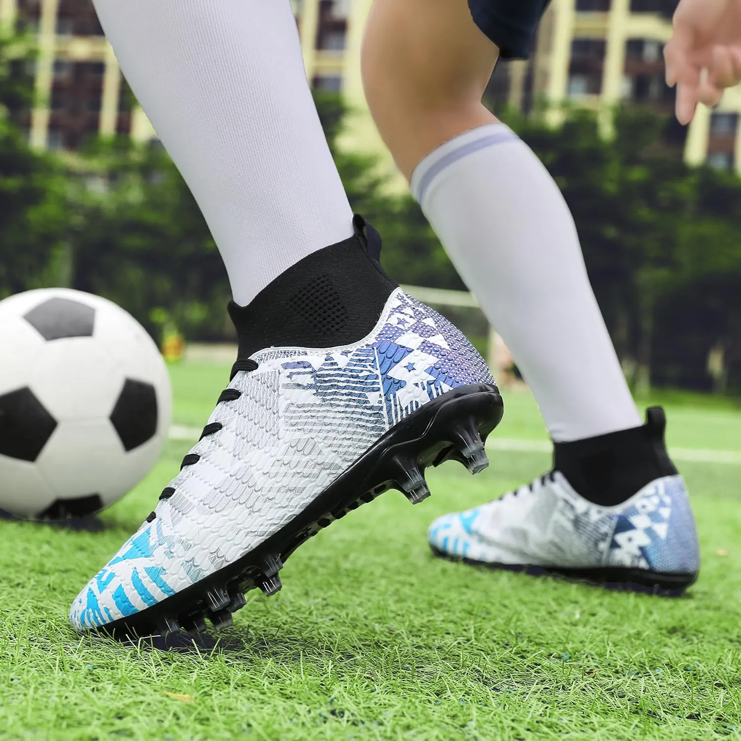 Soccer Cleats Mens Professional High Top Indoor Soccer Shoes Outdoor AG/FG Adults Youth Boys Football Training Sneakers