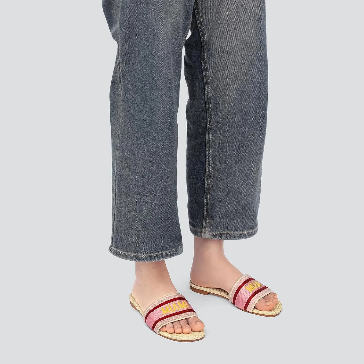 STUNAHOME Summer Flat Sandals for Women Fashion slide Sandals Womens