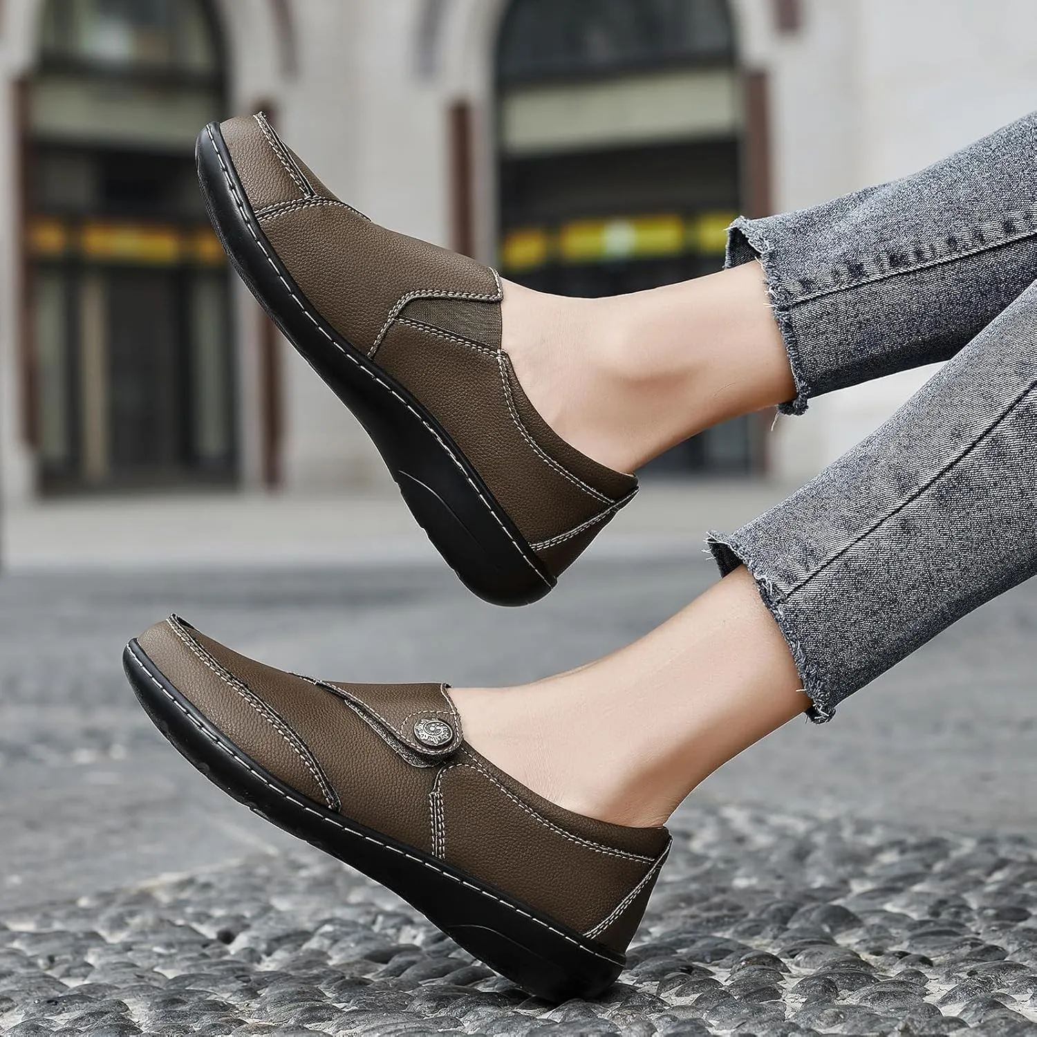 TERRIKAT Women's Classic Casual Leather Loafers Cute Moc Toe Slip On Comfort Walking Flats Lightweight Work Shoes