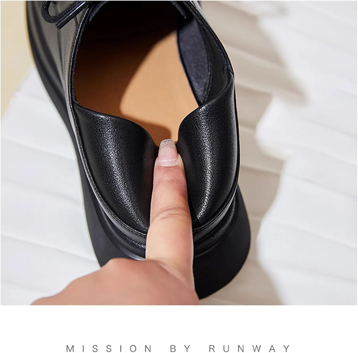 Women's Leather Chunky Platform Oxfords Fashion Wide Round Toe Platform Lace-Up Loafers Dress Shoe for Daily Outdoor Work Casual Walking Shoes