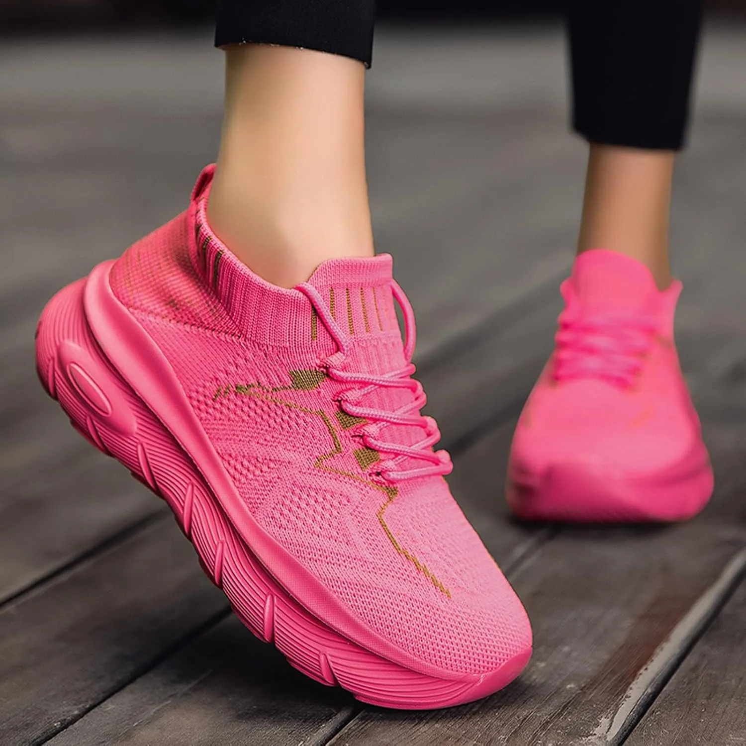 Women's Spring and Summer Fashion Solid Color Mesh Lace Up Sneakers Casual Comfortable Easy Walking Shoes Women