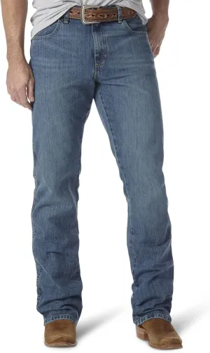 Wrangler Men's Retro Slim Fit Boot Cut Jean