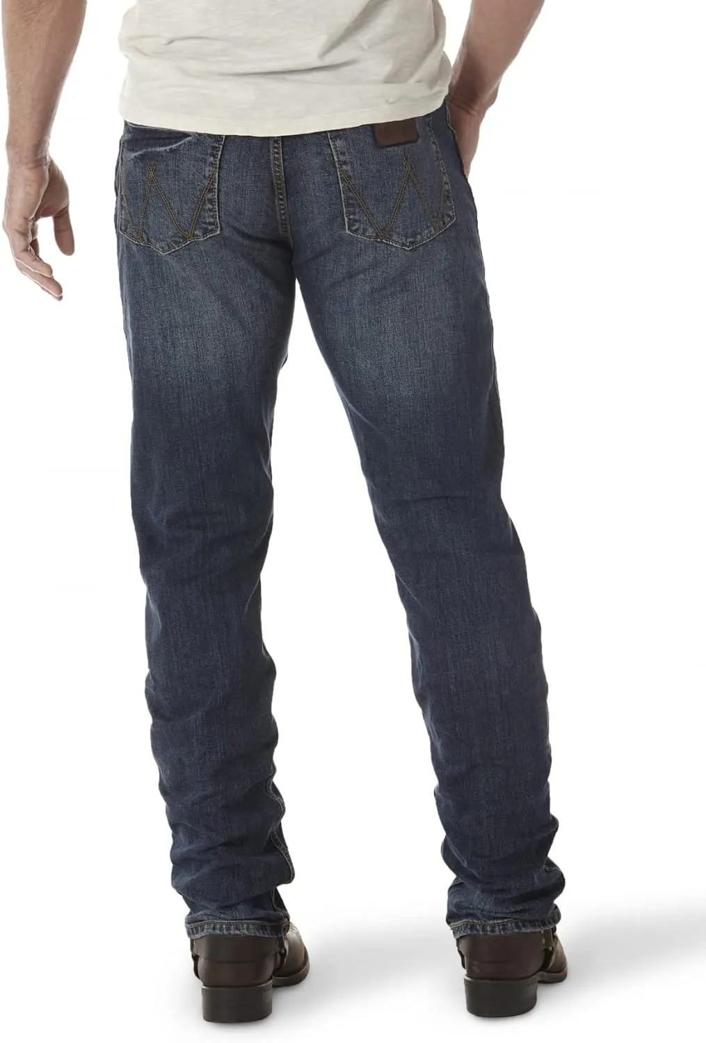 Wrangler Men's Retro Slim Fit Straight Leg Jeans
