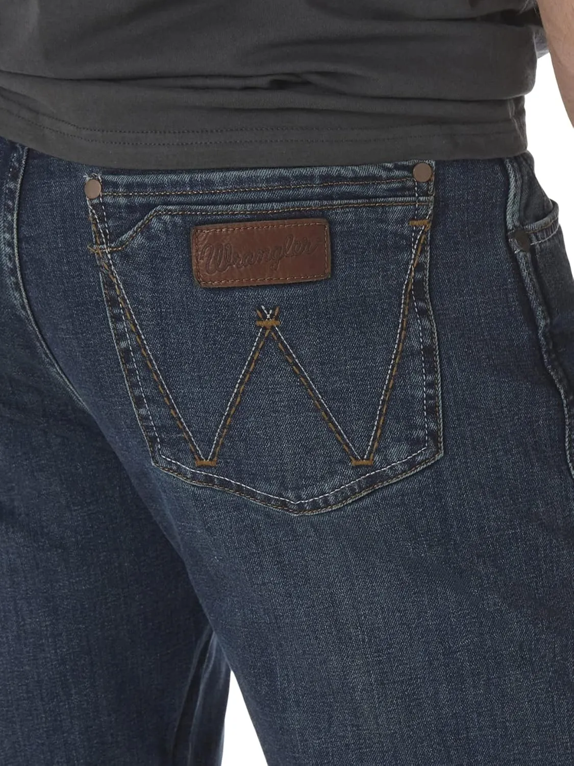 Wrangler Men's Retro Slim Fit Straight Leg Jeans